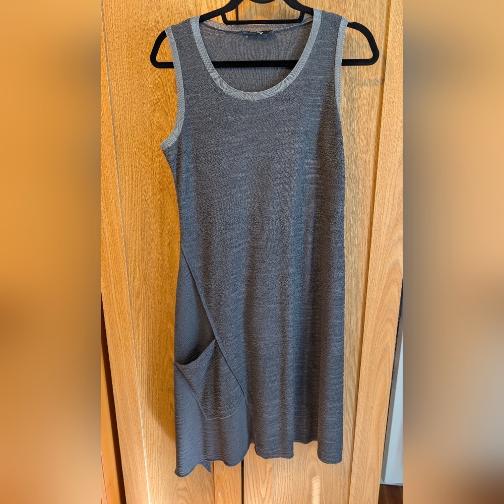 Gray Sleeveless Knit Dress